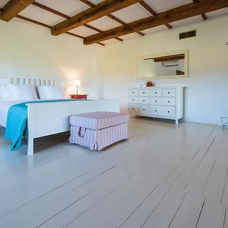 Villas Son Nebot Вилла *